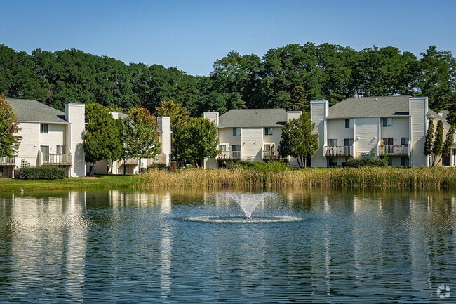 Building Photo - Alpine Lake Apartments