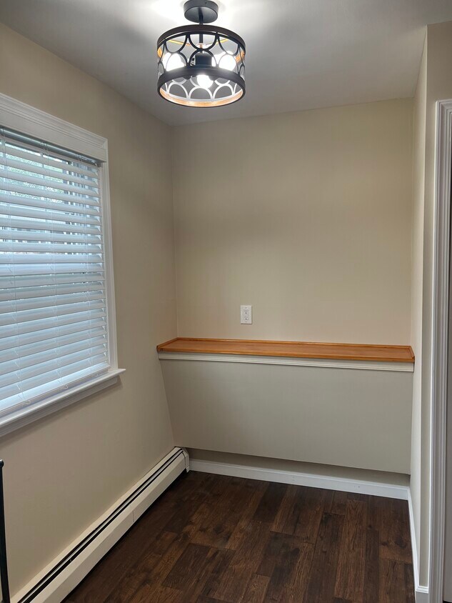 Coffee Bar / Dining - 403 S Main Street