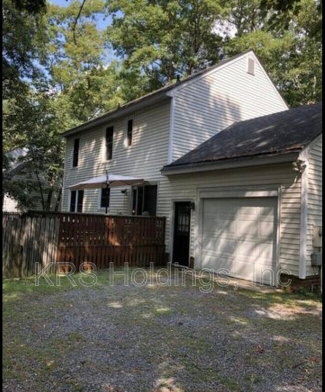 Foto del edificio - 4426 Thorncroft Dr