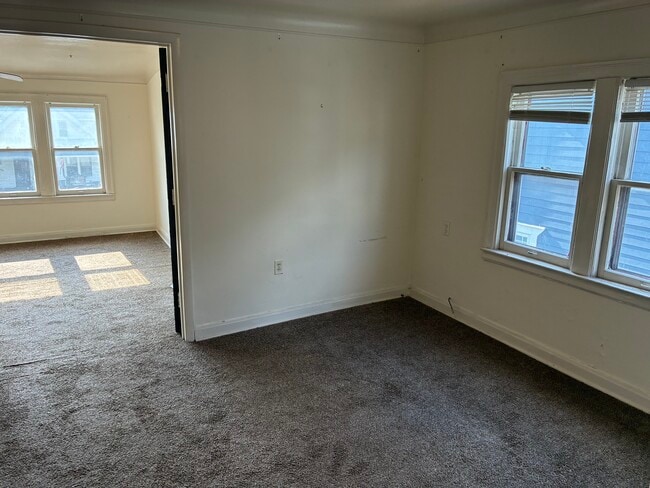Building Photo - 4229 Hipp St