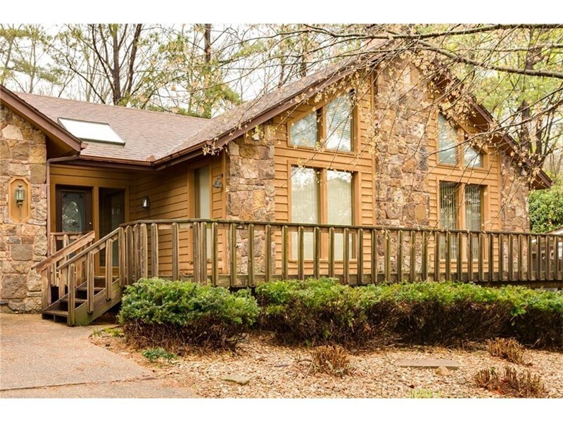 Foto principal - 80 Mayfair Dr