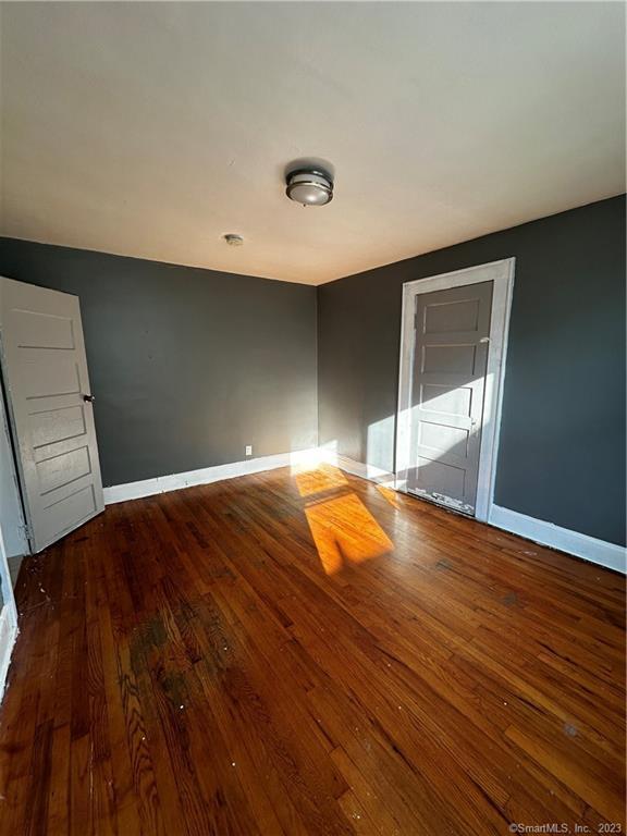 Building Photo - 399 Catherine St