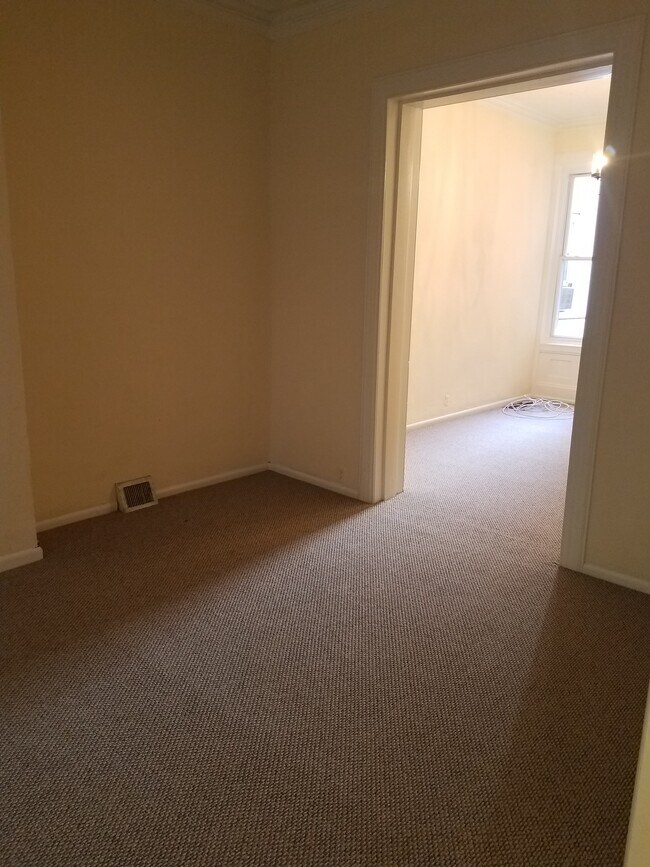 Building Photo - 3203 Powelton Ave