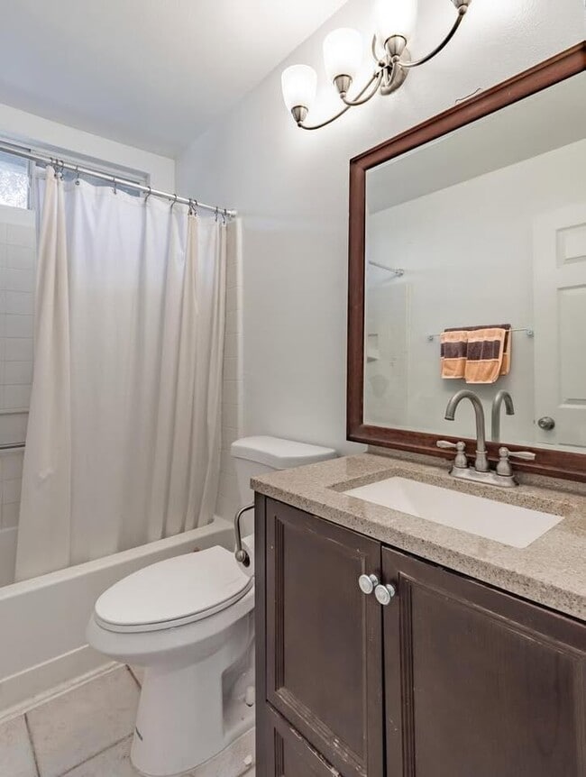 Foto del edificio - 2683 Mitchell Ave