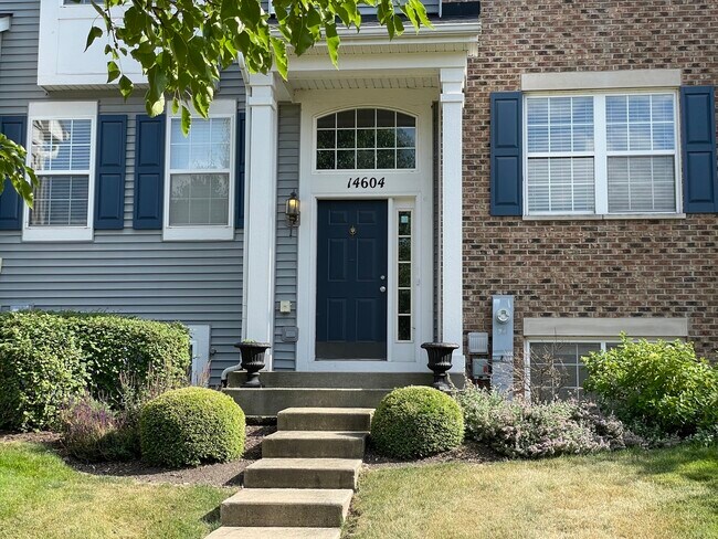 Building Photo - 14604 Thomas Jefferson Dr