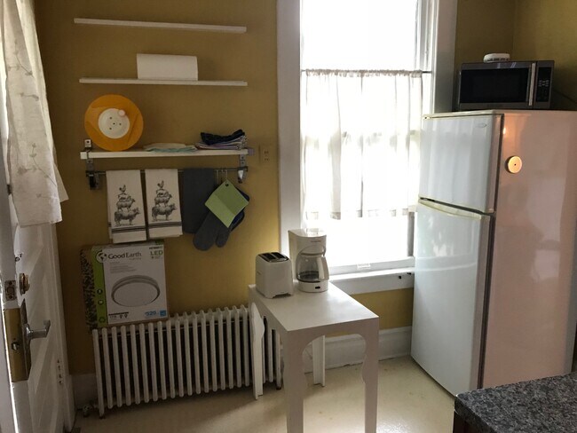 cocina - 717 W Huron St