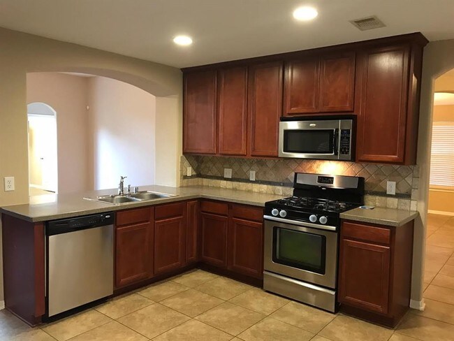 Building Photo - 6302 Hadley Rock Dr