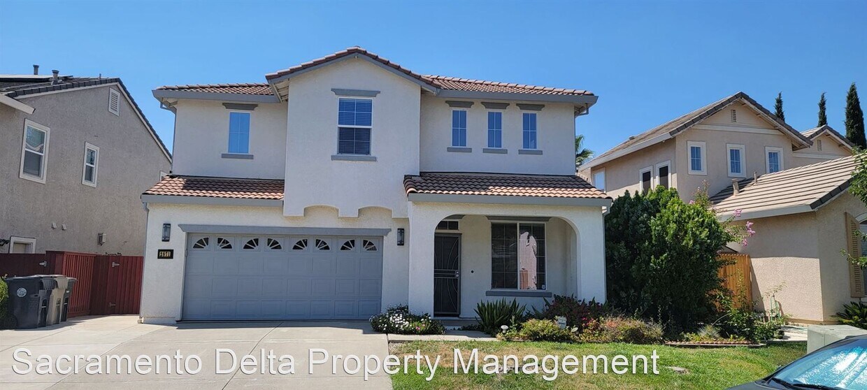 Primary Photo - 4 br, 2.5 bath House - 2871 Frigate Bird Dr