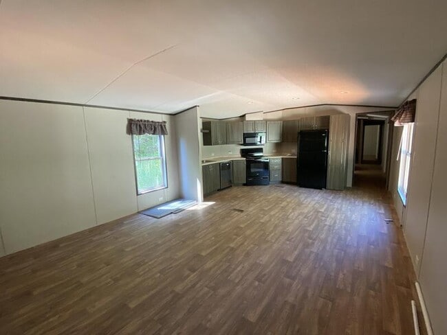 Photo - 990 Cedar Village Ln House