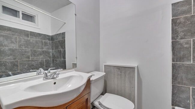 Building Photo - 162 36th St NE