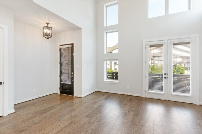 Foto del edificio - 16654 Texas Hill Country Rd