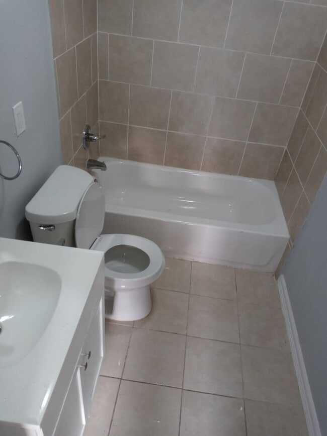 Building Photo - Special I