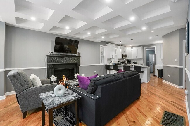 Foto del edificio - 8128 S King Dr