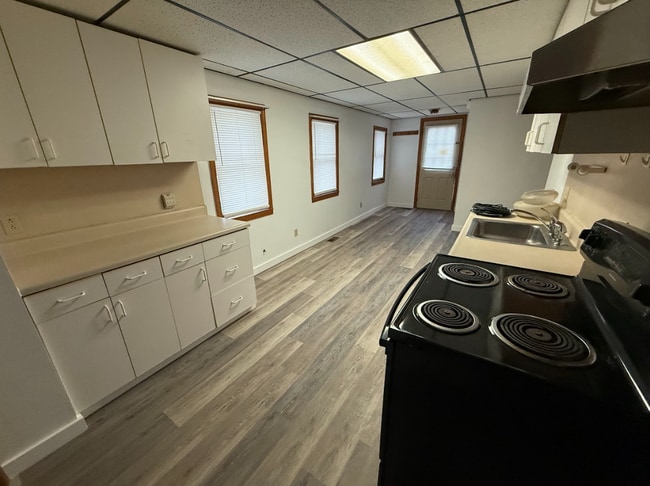 Building Photo - 2 Williams Ct