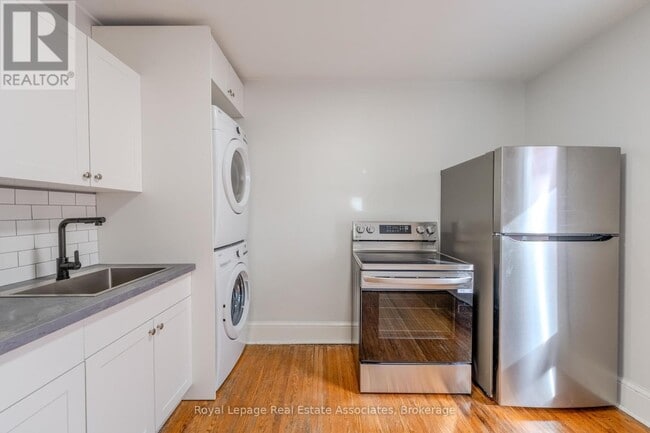 Photo du bâtiment - 157 William St