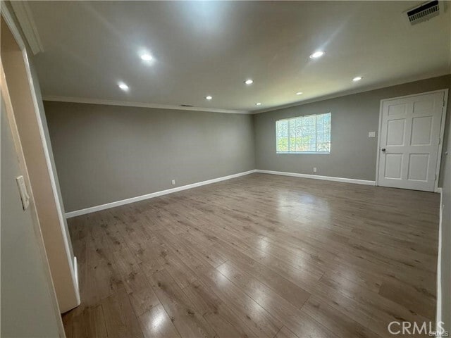 Building Photo - 6853 Matilija Ave