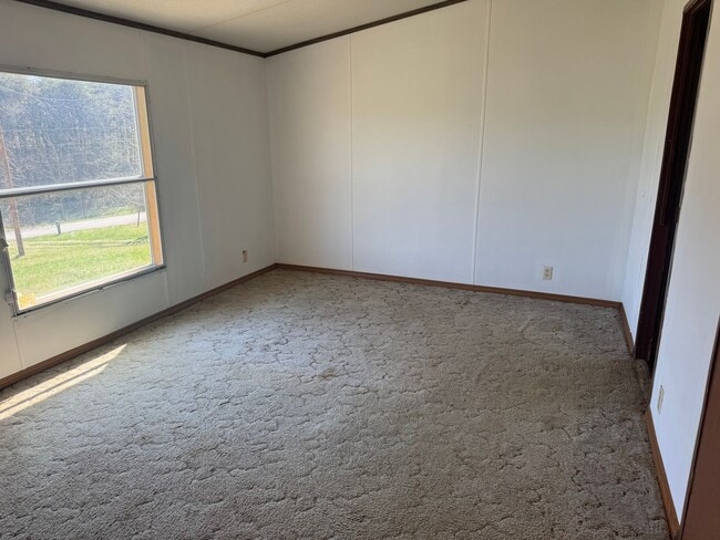 Building Photo - 3 Bedroom 2 Bathroom Home located in Greene County, TN