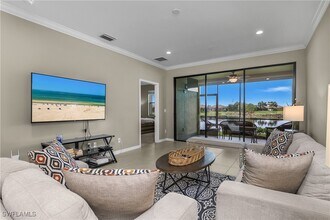 Building Photo - 9373 Pocida Ct