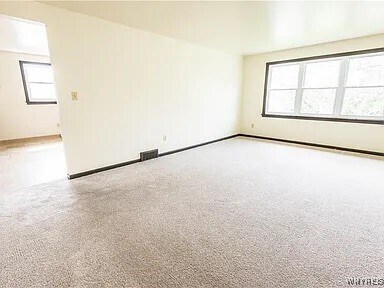 Building Photo - 335 Sundridge Dr