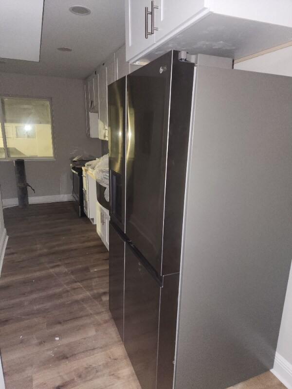 Foto del edificio - 390 W Lake Ave NW