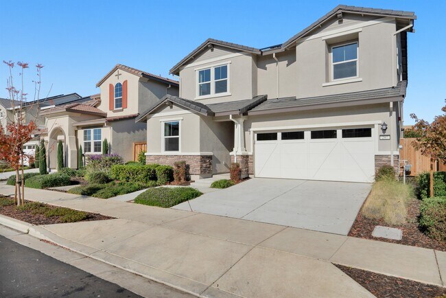 Foto del edificio - 297 Bear Creek Dr