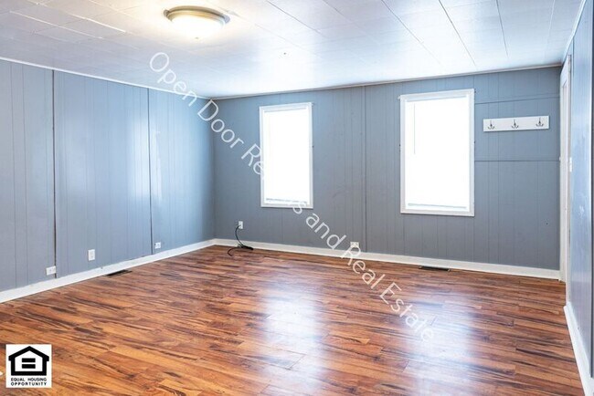 Foto del edificio - 17425 State Road 37