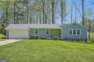 Building Photo - 2534 Niskey Lake Rd SW