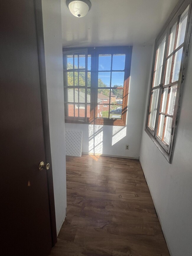 Foto del edificio - 1827 E Oklahoma Ave