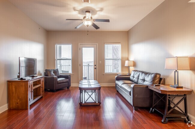 3B/2 baño condominio - Eagle View Apartments