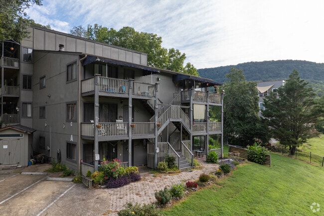 Building Photo - River Canyon