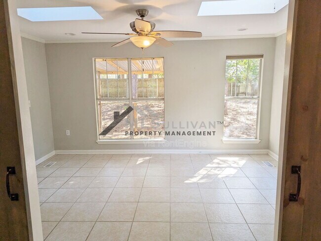 Building Photo - 7416 Ray Rd