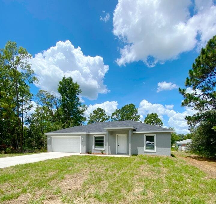 Primary Photo - Check out this 3-bedroom 2 bath home,