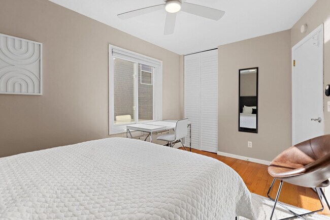 Foto del edificio - 3024 Humboldt Ave S