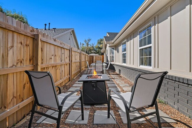 Foto del edificio - 809 Southeast East Court-SI ID1221898P