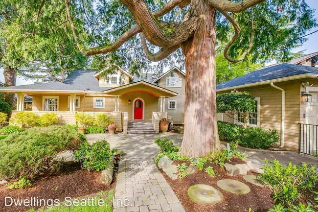 Foto del edificio - 5951 49th Ave SW