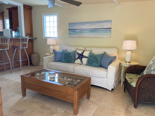 Living Room - 1101 Von Phister St
