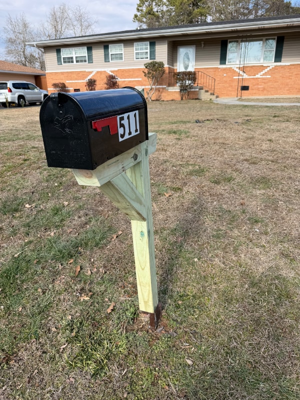 Photo - 511 Marlow Dr E House