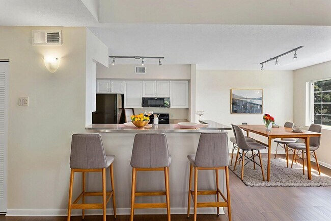 Building Photo - 3701 SW Coquina Cove Way