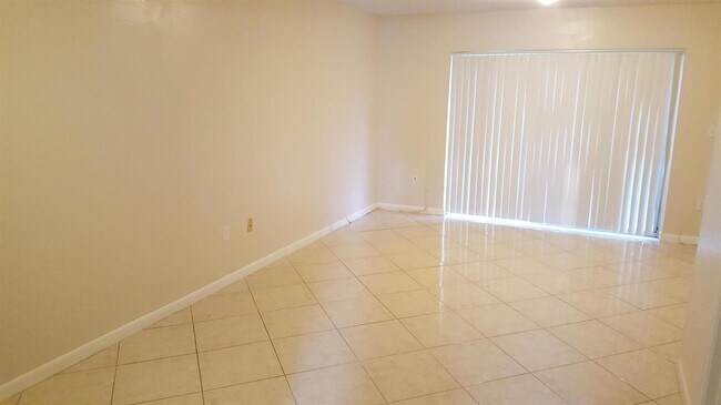 Building Photo - 4084 NW 90th Ave