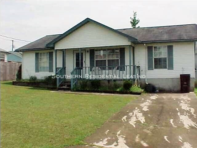 Foto principal - 329 Ray Ave, Crestview, FL ~ by Southern