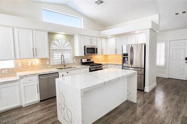 Building Photo - 9682 Driftwood Island Ct