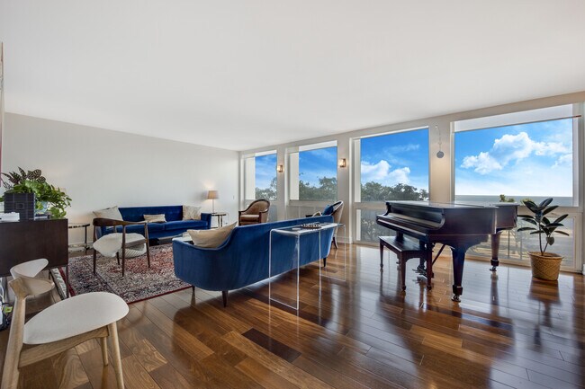 Foto del edificio - 1240 N Lake Shore Dr