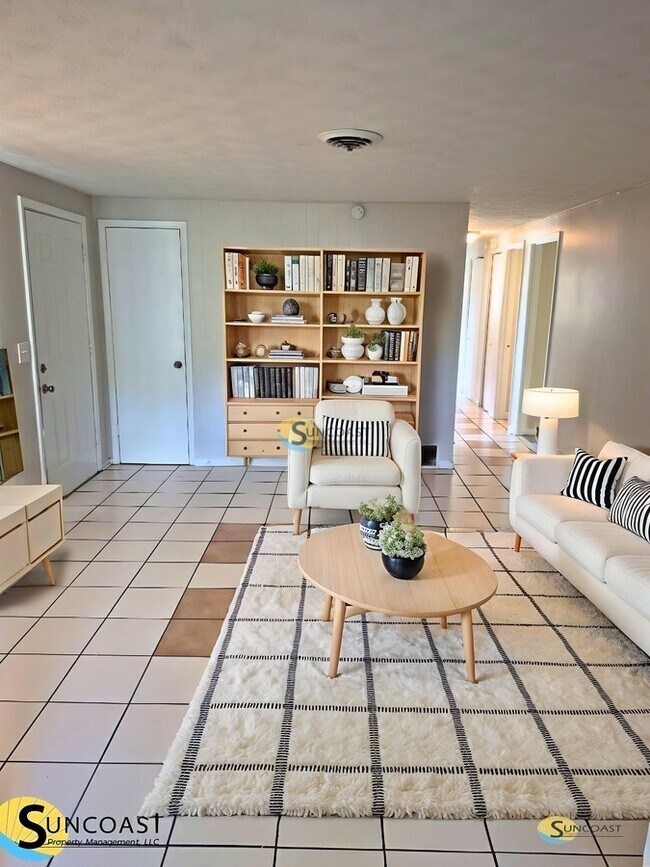 Foto del edificio - 454 Gano Ct