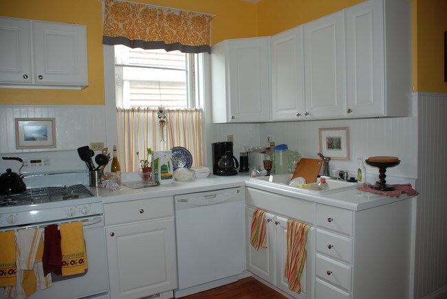 Foto del edificio - 3442 N Leavitt St