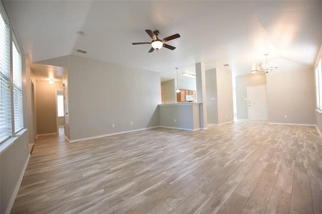 Foto del edificio - 421 Stanley Falls Dr