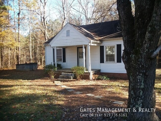 Building Photo - Cozy cottage in Hillsborough