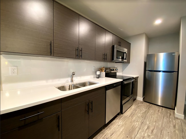 Interior Photo - Burnside