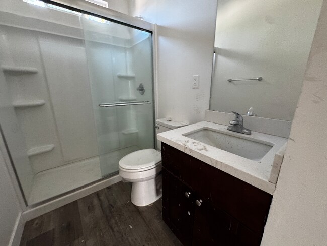 Foto del edificio - 1122 Magnolia Ave W