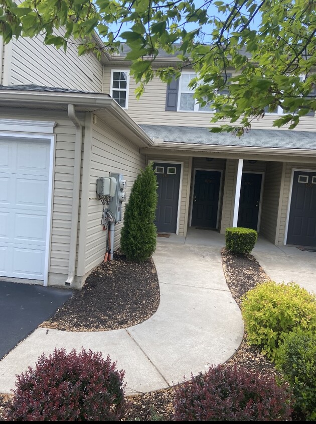 Foto principal - 113 Sparrow Rd