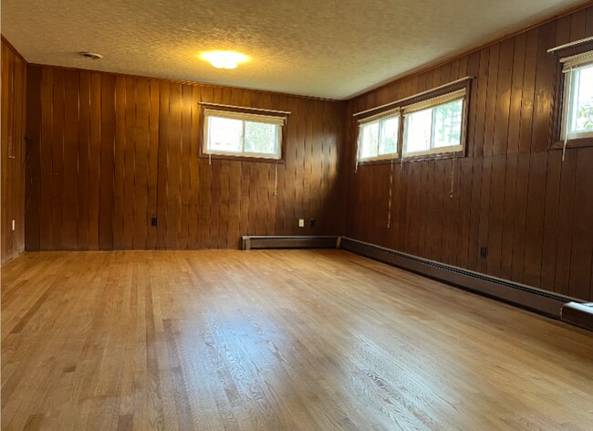 Foto del edificio - 4307 Yates Rd